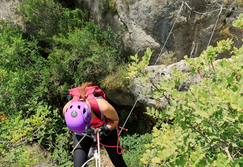 Rappeling down to the cable bridge